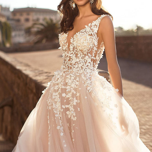 Simple Flowy European Lace Gown