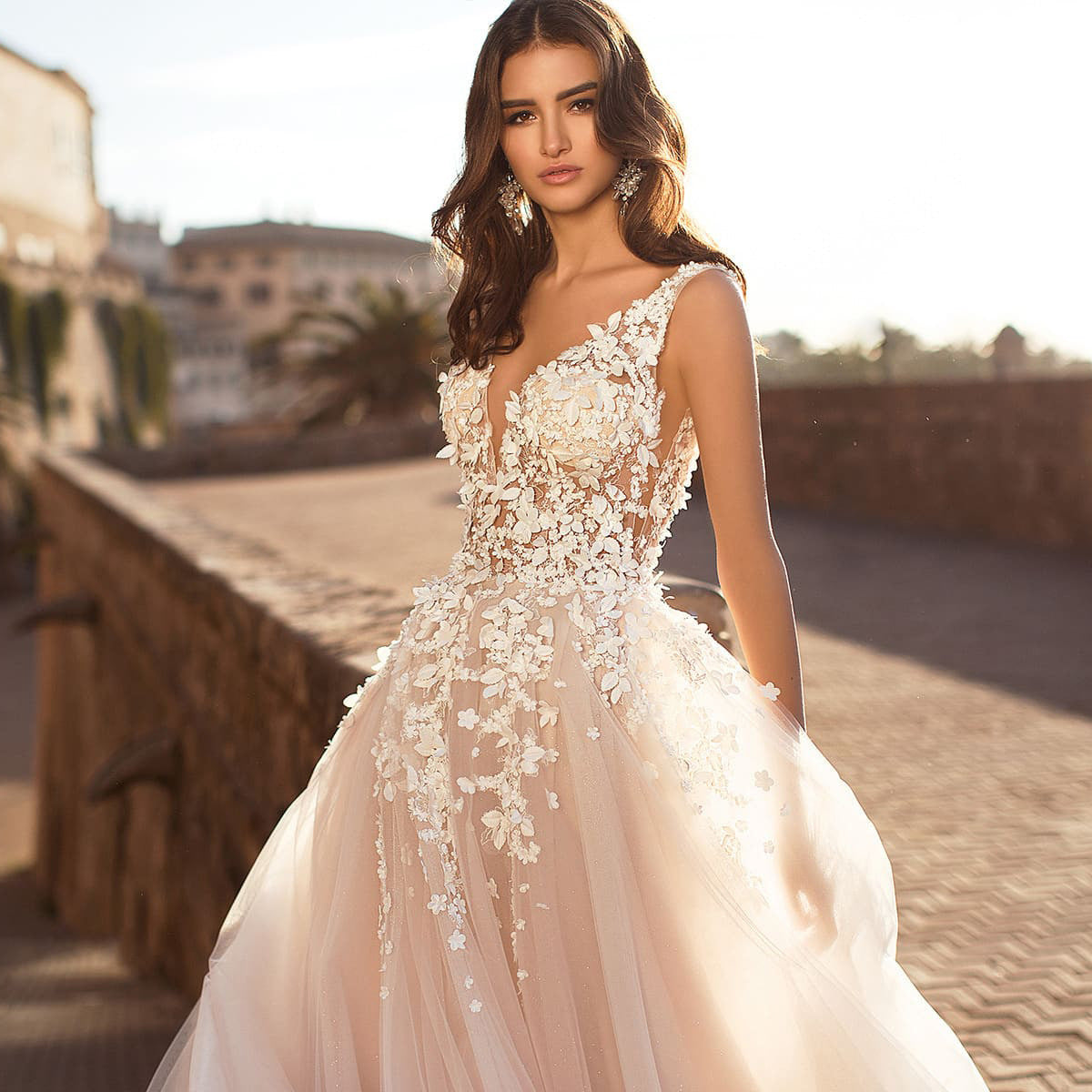 Simple Flowy European Lace Gown